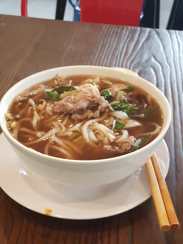 Pho Vietnamese Beef noodle AUD$12 @ Saigon Summer 57R337FOOD Wenworth Avenue near Central Station (towards Hyde Park), Sydney