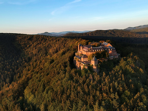 mont montsainteodile sainteodile alsace france basrhin montagne forêt chateau drone vueduciel vosges pélerinage