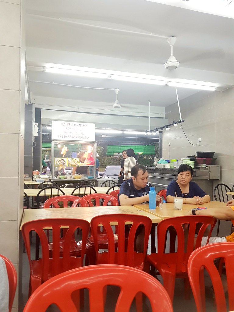@ 夜市炸鸡饭档 Night Fried Chicken stall at 新永顺茶餐室Restoran Weng Soon Jaya USJ17