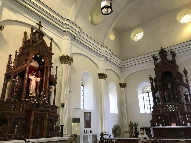 Molo church original sub altars