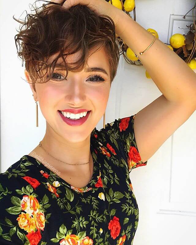 Best Bold Curly Pixie Haircut 2019- 50 Hairstyle Inspirations 24