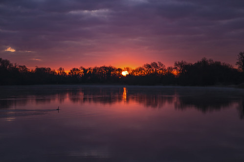 canon6d dawn sunrise sun silhouette water lake reflection calm redsky clouds cambrdigeshire uk