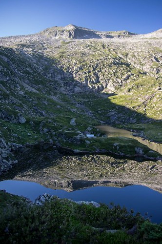 ariège pyrénées pirineos couserans montagne lac étang estanh lake see lago hilette lahilette ustou