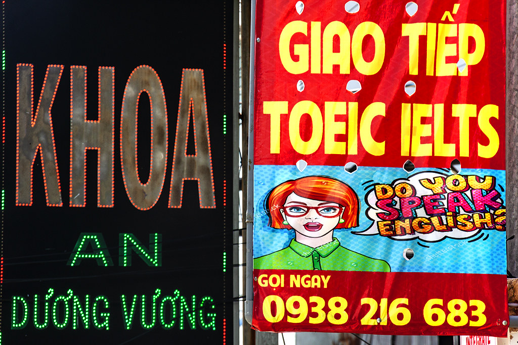 DO YOU SPEAK ENGLISH--Saigon
