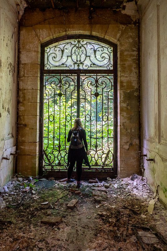 _1390714-2-HDR