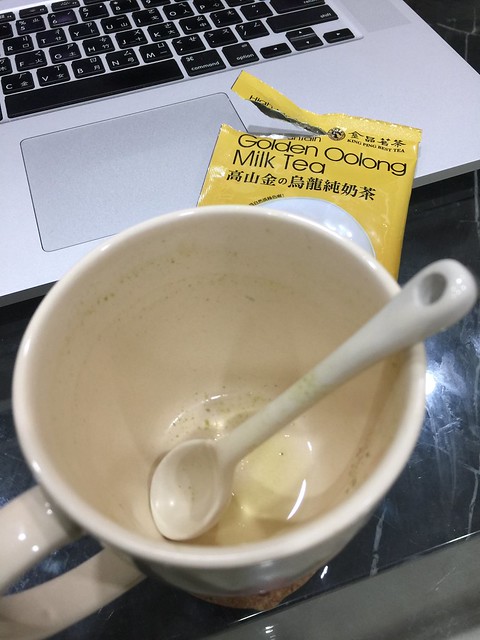 【金品茗茶】『高山金の烏龍純奶茶』