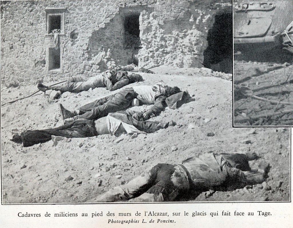 Cadáveres de milicianos republicanos junto al Alcázar  a finales de septiembre de 1936. Fotografía de Léon de Poncins publicada en L´Illustration el 17 de octubre de 1936