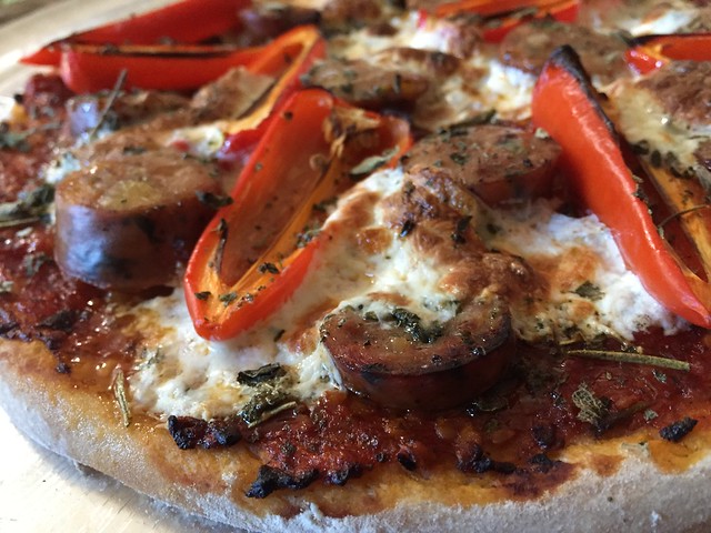 Sausage / Sweet peppers pizza