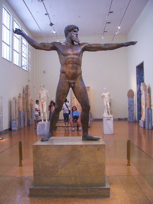 Viaje a Atenas imprescindibles - Estatua de bronce de Poseidón
