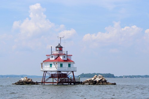 chesapeake bay maryland thomas point light lighthouse