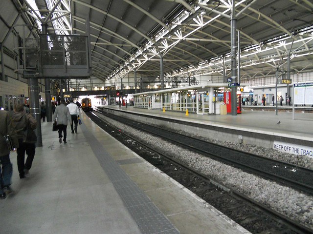 Leeds-Railway-Station-RED
