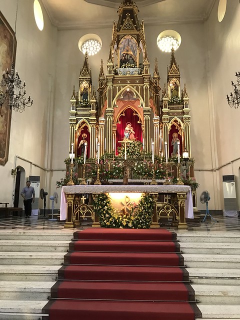Molo Church main altar