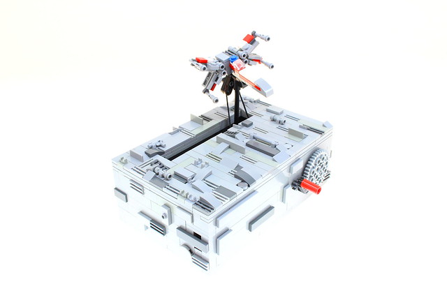 LEGO STAR WARS X-Wing Kinetic Sculpture (Mini-Model)