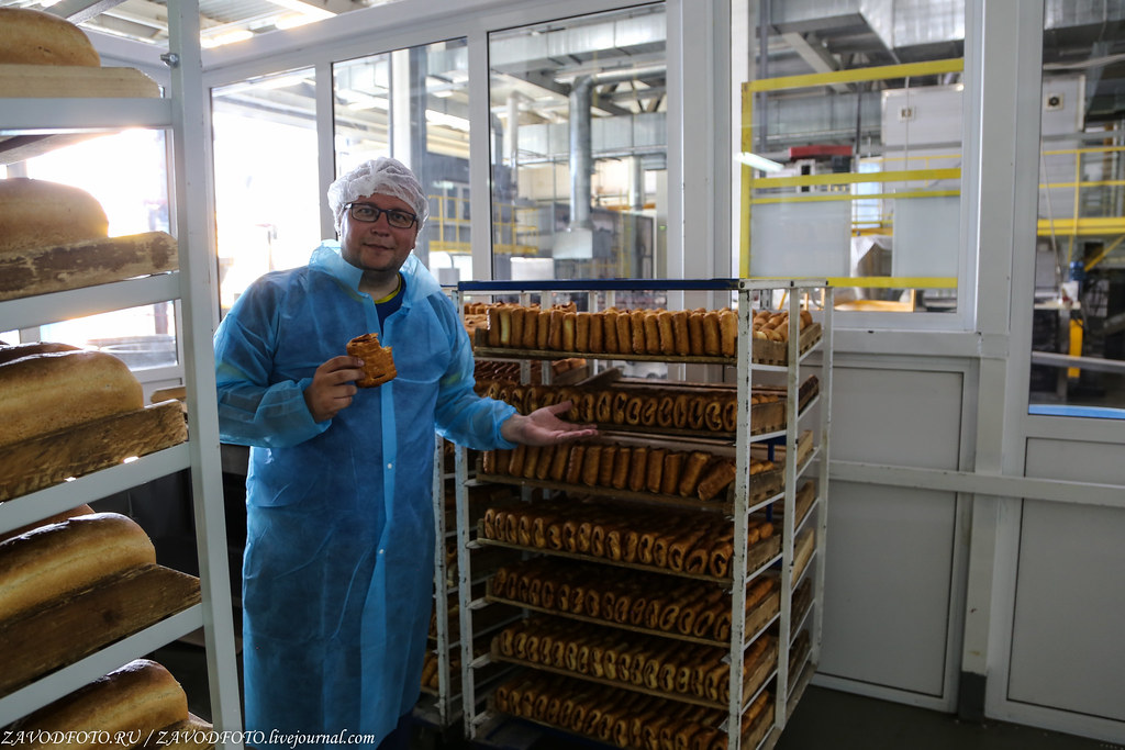 Где в Тюмени делают вкусный хлеб более, хлеба, только, часов, продукции, Поэтому, тесто, площадью, гости, сразу, традиционный, производство, вкусный, высоте, «Хлебокомбинат, всегда, Большое, изделий, спасибо, хлебобулочных