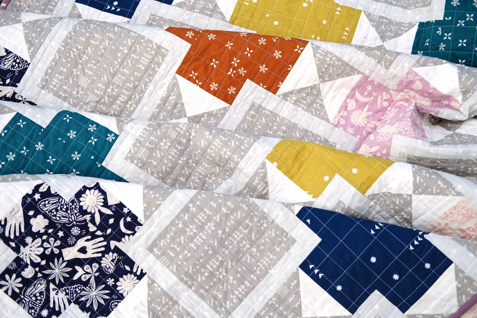 The Mary Quilt Pattern - Kitchen Table Quilt