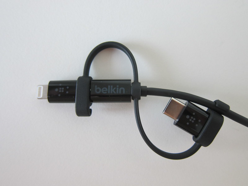 Belkin Universal Cable - Lightning Connector
