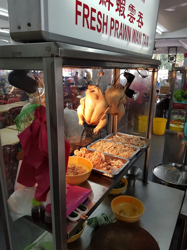@ 怡保沙河粉档 Ipoh Hor Fum stall at 新永顺茶餐室 Restoran Weng Soon Jaya