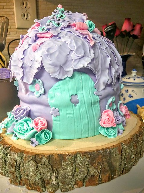 Fairy Garden House Cake by Midnight Caketivity