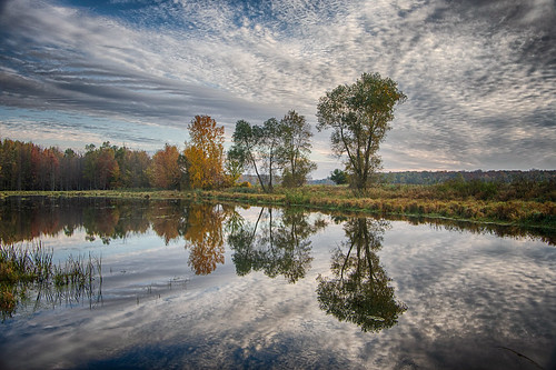 7dmkii fall canon autumn hullett reflection 18135mm color colour clouds water