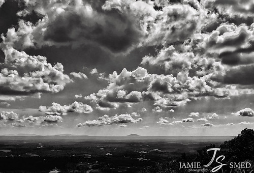 jamiesmed virginia bw blackwhite blackandwhite october sky clouds iphone7plus shotoniphone vsco autumn 2018 landscape