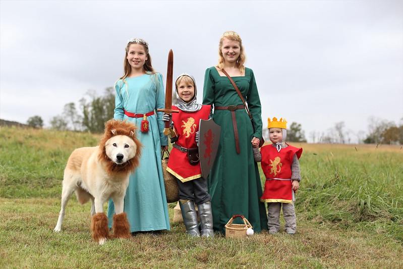 The Pevensie children with Aslan