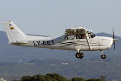 BAA Flight School Cessna 172S LY-EET GRO 09/12/2018