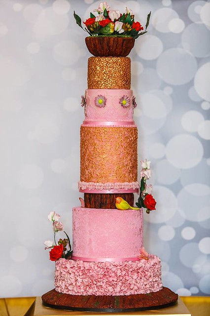 Cake by Saima Sugararts Studio