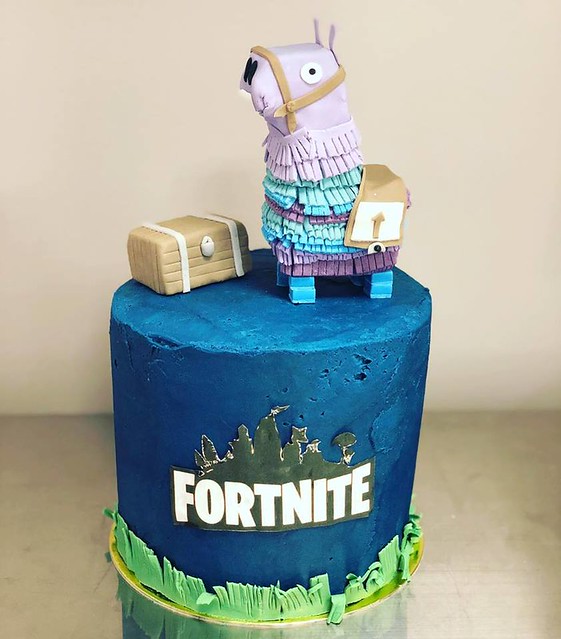 Fortnite by CakeUp