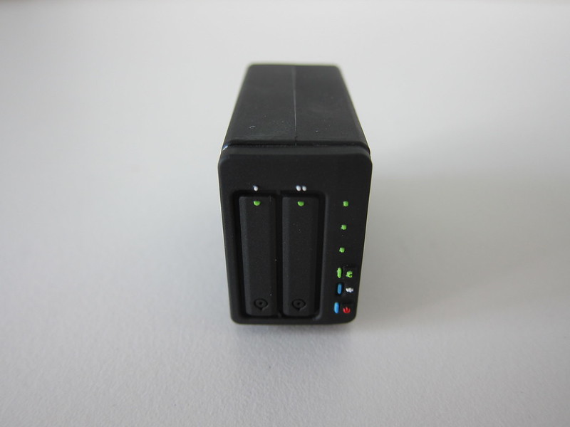 Synology NAS Swag - USB Flash Drive - Front