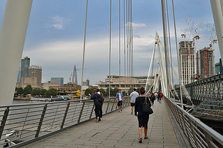 Golden Jubilee Bridge - Walk
