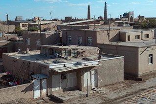 Wohnviertel und Minarette der inneren Stadt Itchan Kala aus Richtung Stadtmauer