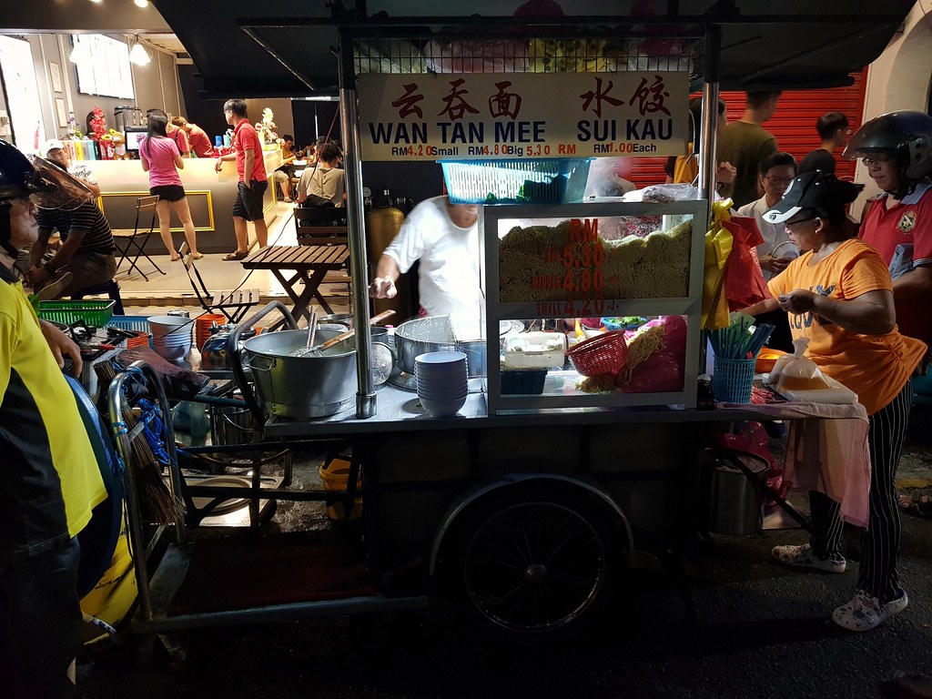 @ WanTonMee Push Cart stall at Chulia St. Night Hawker Stalls, Georgetown Penang
