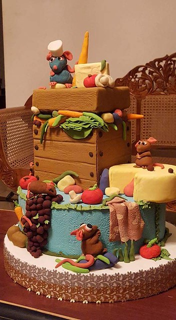 Cake by Dinusha Liyanage