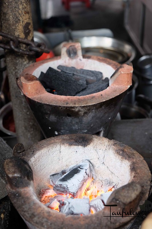 Charcoal Claypot Chicken Rice (5)