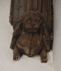 corbel: winged lion (early 16th Century?)