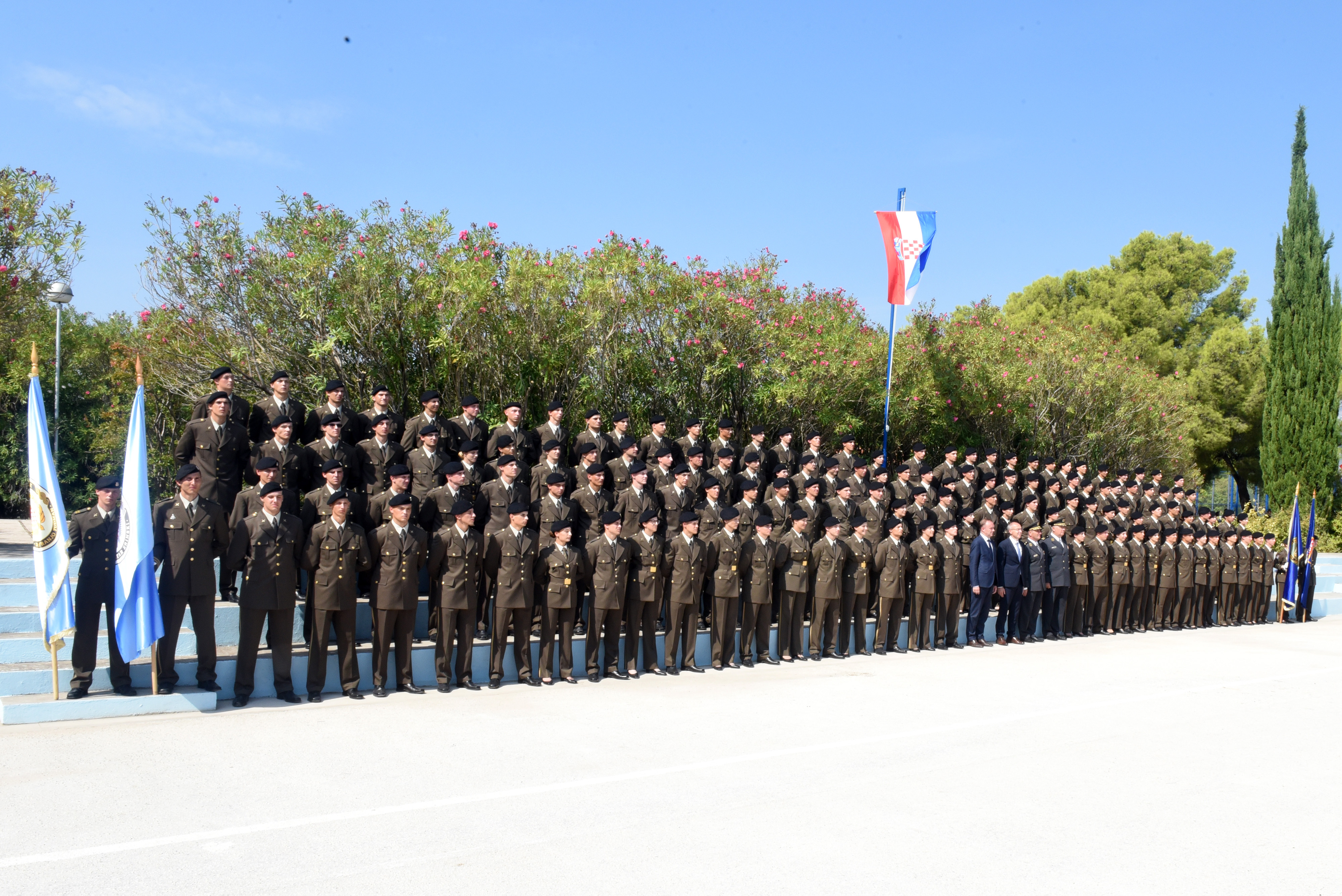 Prisegnuo 16. naraštaj kadeta HVU-a u Splitu