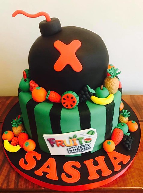 Cake by Dilly's Delights