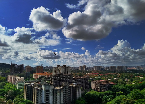 debmalyamukherjee motog5splus mobilephotography anushaktinagar mumbai bluesky clouds cloudscape landscape