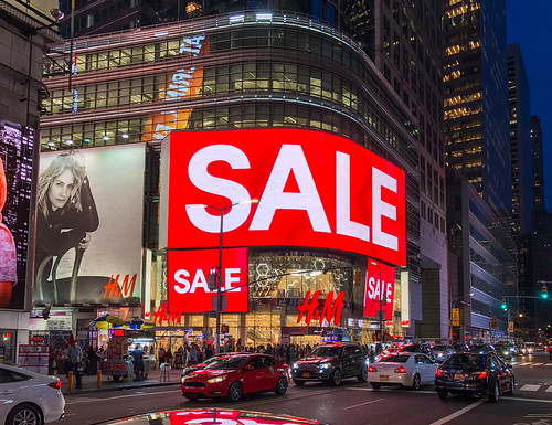 SALE at H&M Store, Broadway, Times Square - NYC