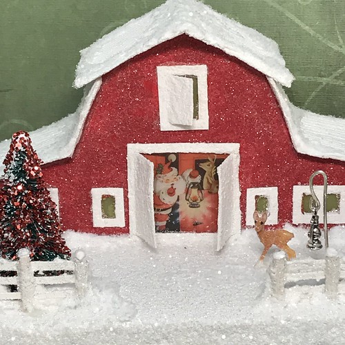 Santa's Barn Putz