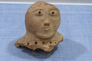 Vor-arabischer, sogdischer Keramik-Kopf, Afrasiab-Museum Samarkand