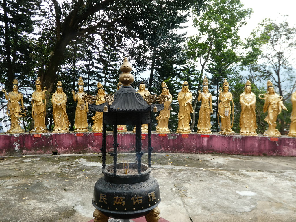 Monastery of 10,000 Buddhas Hong Kong 
