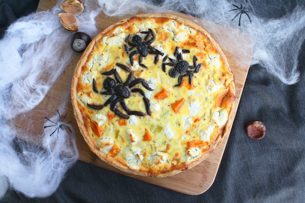 Pumpkin and Goat’s Cheese Quiche with Olive Spiders (Halloween) – The ...