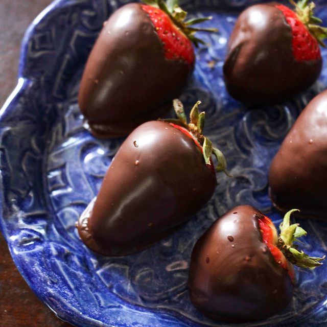 Magical Butter's Dark Chocolate Dipped Strawberries