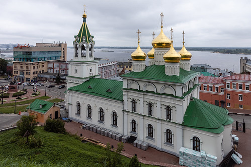 volga autumn building russia church cloudy water city overcast bell clouds exterior old ancient cathedral river tower orthodox dome design cross morning nizhnynovgorod outdoor architecture catedral outdoors town nizhnynovgorodoblast ru