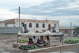 Melonenverkauf in Ortschaft Chalysh vor Urgench