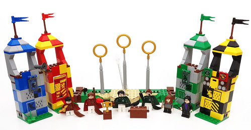 LEGO Wizarding World Harry Potter Quidditch Match (75956)