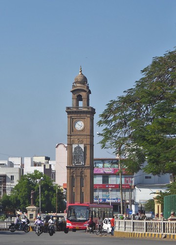is-4 mysore-tour 4-centre-ville (3)