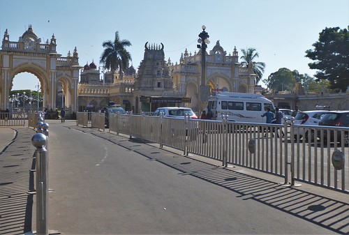 is-4 mysore-tour 4-centre-ville (1)