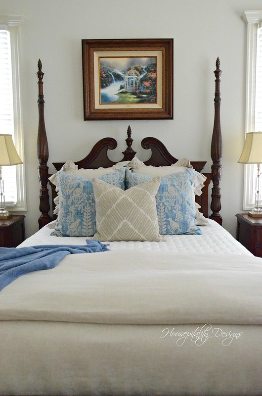Master Bedroom-Housepitality Designs